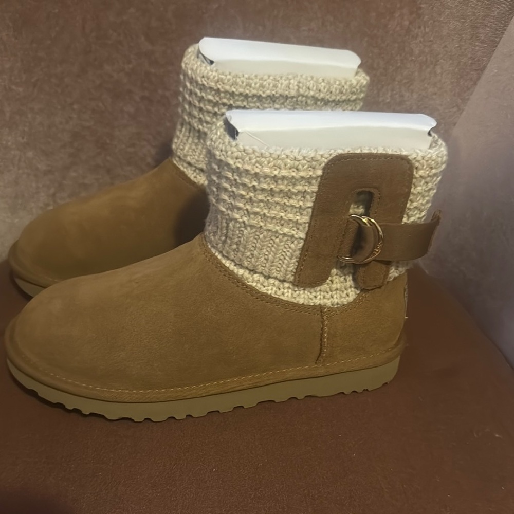 Cozy Knit Cuff Suede Boots